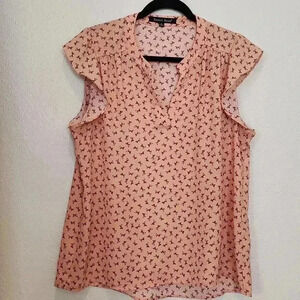 Sweet Rain Blouse Split V Neck Line